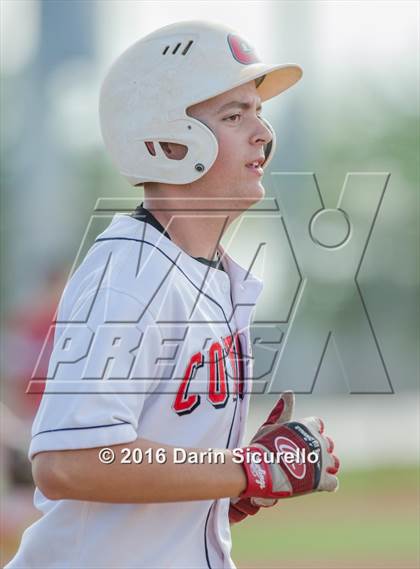 Thumbnail 1 in Combs vs. Florence (Wolves Classic) photogallery.