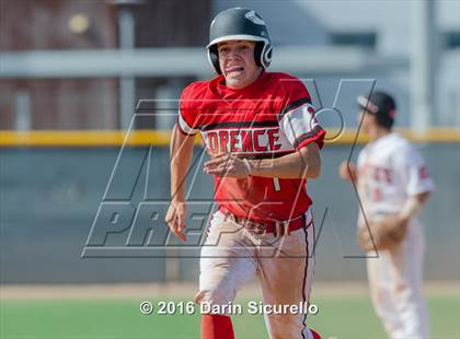 Thumbnail 3 in Combs vs. Florence (Wolves Classic) photogallery.