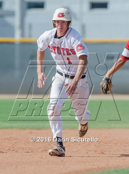 Thumbnail 3 in Combs vs. Florence (Wolves Classic) photogallery.