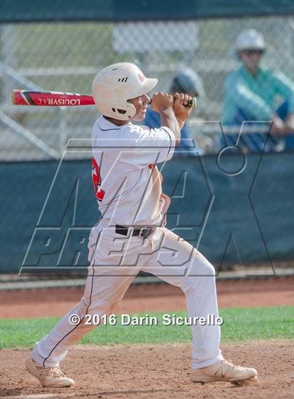 Thumbnail 1 in Combs vs. Florence (Wolves Classic) photogallery.