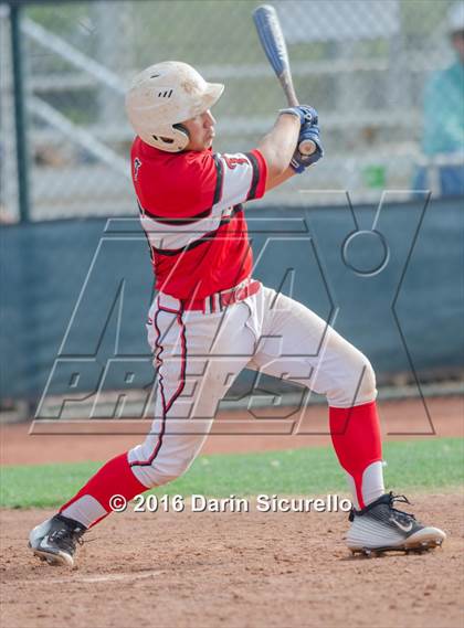 Thumbnail 1 in Combs vs. Florence (Wolves Classic) photogallery.