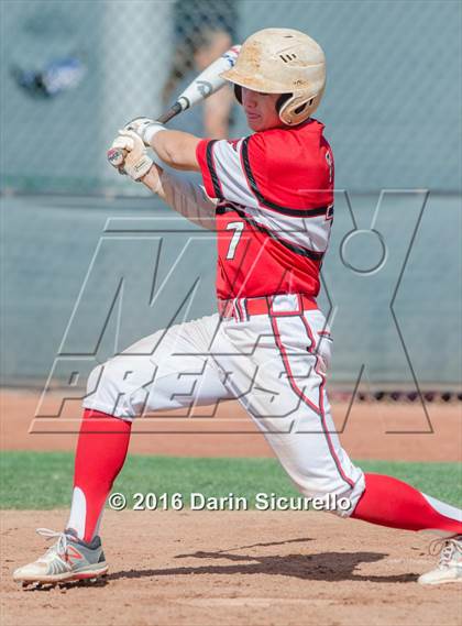Thumbnail 3 in Combs vs. Florence (Wolves Classic) photogallery.