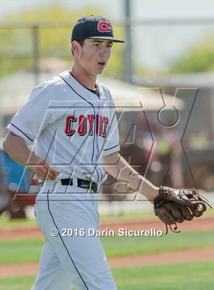 Thumbnail 2 in Combs vs. Florence (Wolves Classic) photogallery.