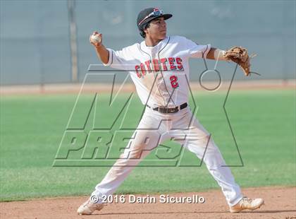 Thumbnail 1 in Combs vs. Florence (Wolves Classic) photogallery.