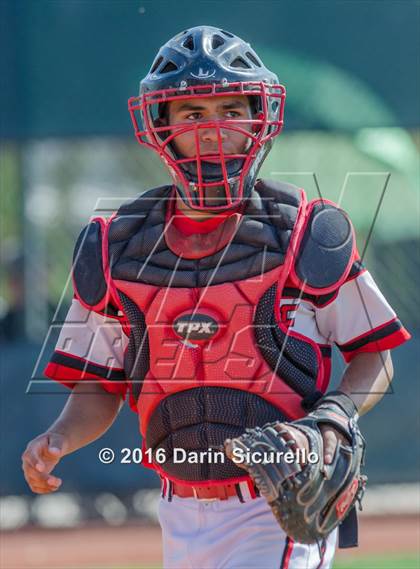 Thumbnail 1 in Combs vs. Florence (Wolves Classic) photogallery.