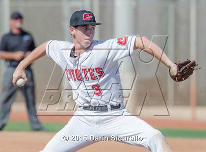 Thumbnail 1 in Combs vs. Florence (Wolves Classic) photogallery.