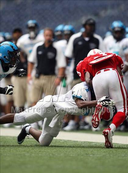 Thumbnail 3 in Woodland Hills vs. Northwest (Kirk Herbstreit Varsity Football Series) photogallery.