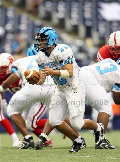 Thumbnail 1 in Woodland Hills vs. Northwest (Kirk Herbstreit Varsity Football Series) photogallery.