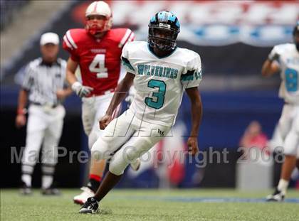 Thumbnail 2 in Woodland Hills vs. Northwest (Kirk Herbstreit Varsity Football Series) photogallery.