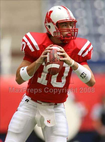 Thumbnail 1 in Woodland Hills vs. Northwest (Kirk Herbstreit Varsity Football Series) photogallery.