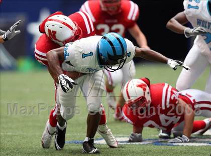 Thumbnail 2 in Woodland Hills vs. Northwest (Kirk Herbstreit Varsity Football Series) photogallery.