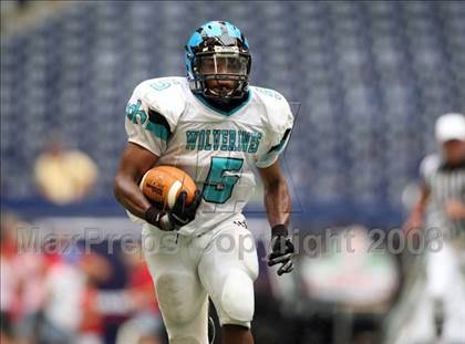 Thumbnail 3 in Woodland Hills vs. Northwest (Kirk Herbstreit Varsity Football Series) photogallery.