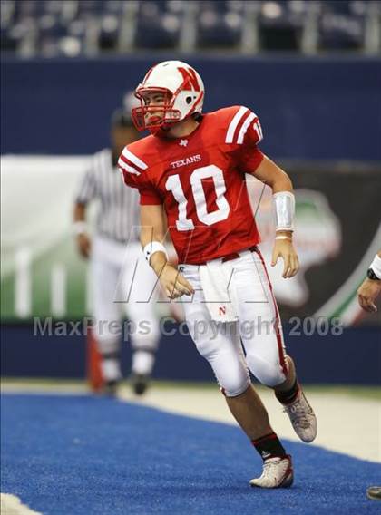 Thumbnail 1 in Woodland Hills vs. Northwest (Kirk Herbstreit Varsity Football Series) photogallery.