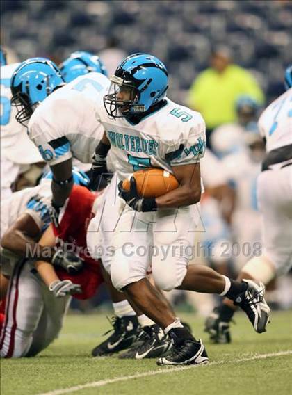 Thumbnail 1 in Woodland Hills vs. Northwest (Kirk Herbstreit Varsity Football Series) photogallery.