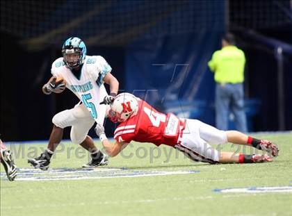 Thumbnail 2 in Woodland Hills vs. Northwest (Kirk Herbstreit Varsity Football Series) photogallery.