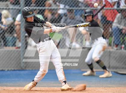 Thumbnail 2 in Valor Christian vs. Mountain Vista (CHSAA 5A State Quarter Final) photogallery.