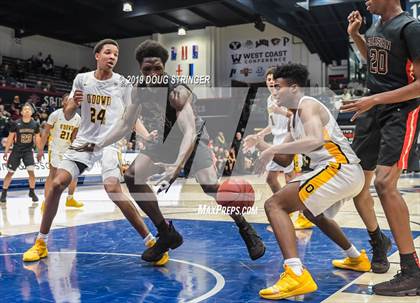 Thumbnail 1 in Salesian College Preparatory vs. Bishop O'Dowd (MaxPreps MLK Classic) photogallery.