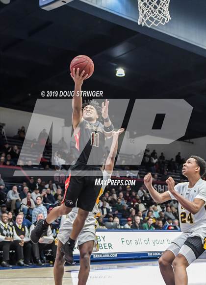 Thumbnail 1 in Salesian College Preparatory vs. Bishop O'Dowd (MaxPreps MLK Classic) photogallery.