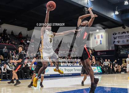 Thumbnail 3 in Salesian College Preparatory vs. Bishop O'Dowd (MaxPreps MLK Classic) photogallery.