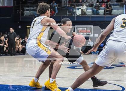 Thumbnail 1 in Salesian College Preparatory vs. Bishop O'Dowd (MaxPreps MLK Classic) photogallery.