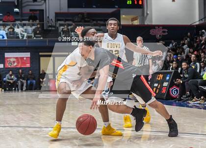 Thumbnail 1 in Salesian College Preparatory vs. Bishop O'Dowd (MaxPreps MLK Classic) photogallery.