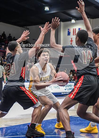 Thumbnail 2 in Salesian College Preparatory vs. Bishop O'Dowd (MaxPreps MLK Classic) photogallery.