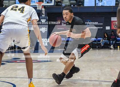 Thumbnail 2 in Salesian College Preparatory vs. Bishop O'Dowd (MaxPreps MLK Classic) photogallery.