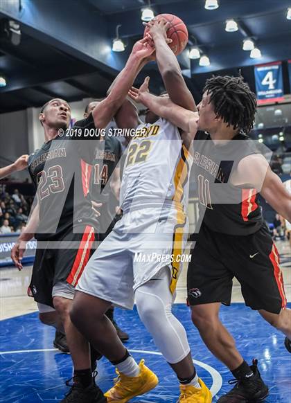 Thumbnail 3 in Salesian College Preparatory vs. Bishop O'Dowd (MaxPreps MLK Classic) photogallery.