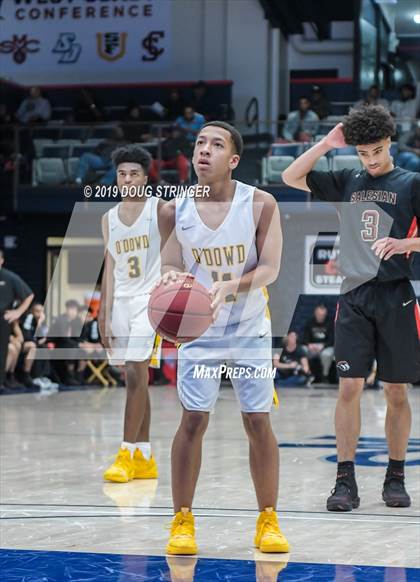 Thumbnail 2 in Salesian College Preparatory vs. Bishop O'Dowd (MaxPreps MLK Classic) photogallery.