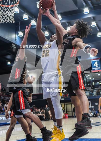 Thumbnail 1 in Salesian College Preparatory vs. Bishop O'Dowd (MaxPreps MLK Classic) photogallery.