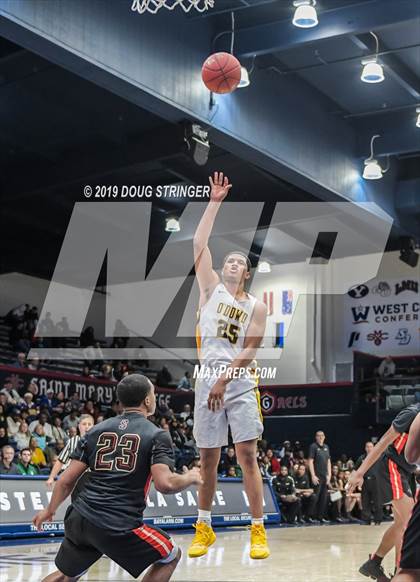 Thumbnail 1 in Salesian College Preparatory vs. Bishop O'Dowd (MaxPreps MLK Classic) photogallery.