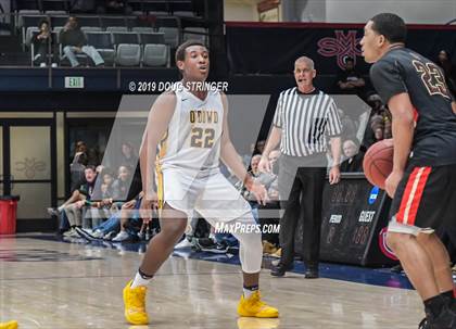 Thumbnail 2 in Salesian College Preparatory vs. Bishop O'Dowd (MaxPreps MLK Classic) photogallery.