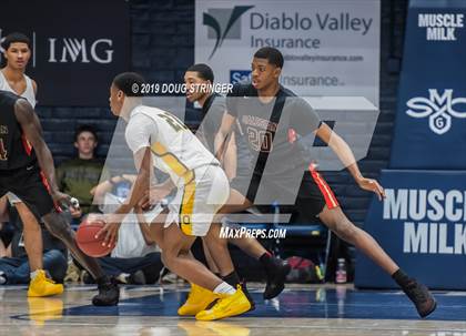 Thumbnail 3 in Salesian College Preparatory vs. Bishop O'Dowd (MaxPreps MLK Classic) photogallery.