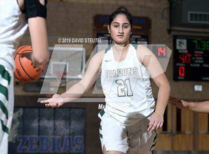 Thumbnail 1 in Capital Christian vs. River Valley (Lincoln Invitational) photogallery.
