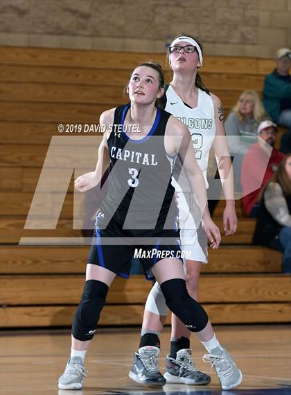 Thumbnail 2 in Capital Christian vs. River Valley (Lincoln Invitational) photogallery.