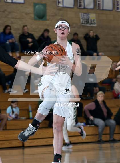 Thumbnail 2 in Capital Christian vs. River Valley (Lincoln Invitational) photogallery.