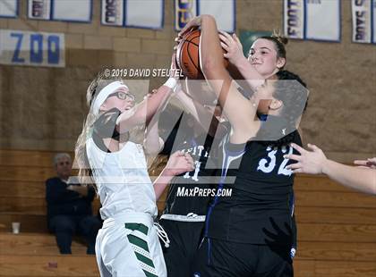 Thumbnail 3 in Capital Christian vs. River Valley (Lincoln Invitational) photogallery.