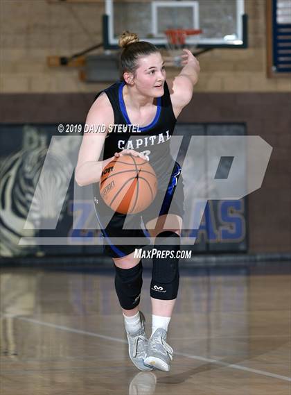 Thumbnail 3 in Capital Christian vs. River Valley (Lincoln Invitational) photogallery.