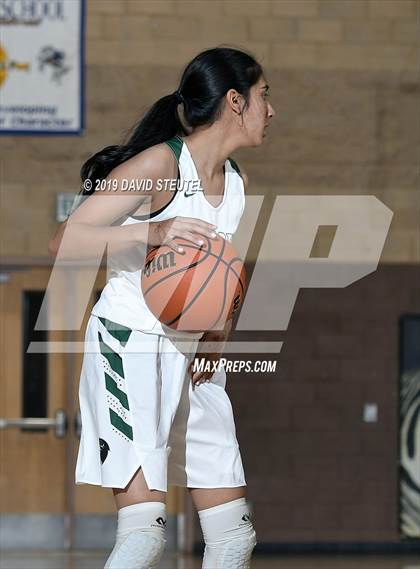 Thumbnail 3 in Capital Christian vs. River Valley (Lincoln Invitational) photogallery.