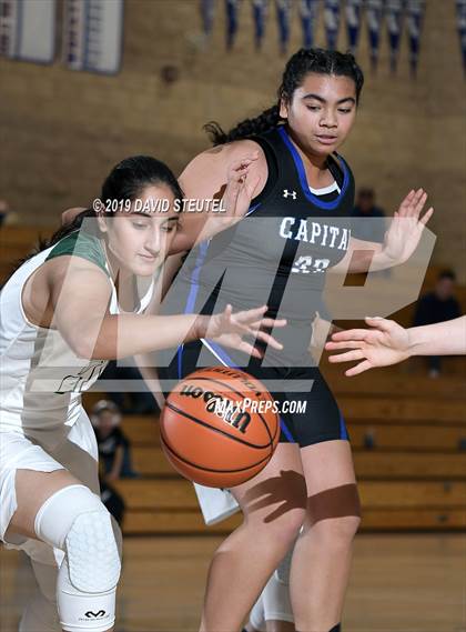 Thumbnail 1 in Capital Christian vs. River Valley (Lincoln Invitational) photogallery.