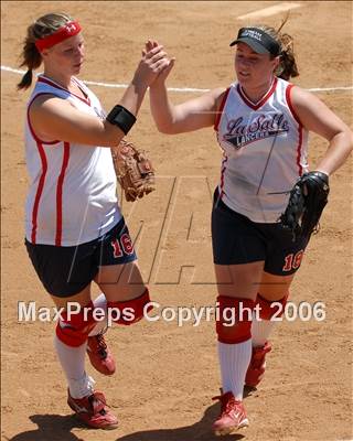 Thumbnail 2 in Murrieta Calvary Chapel vs. La Salle (D6 Section Final) photogallery.