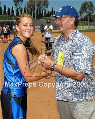 Thumbnail 1 in Murrieta Calvary Chapel vs. La Salle (D6 Section Final) photogallery.