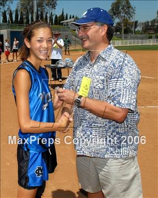 Thumbnail 3 in Murrieta Calvary Chapel vs. La Salle (D6 Section Final) photogallery.