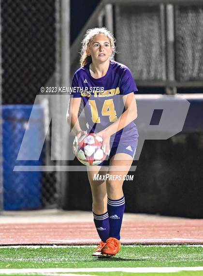 Thumbnail 2 in Walker @ Thibodaux photogallery.