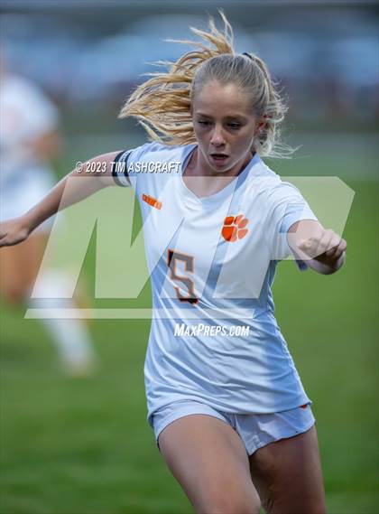 Thumbnail 2 in Lawrenceburg @ Connersville (IHSAA 2A Regional Semifinal) photogallery.