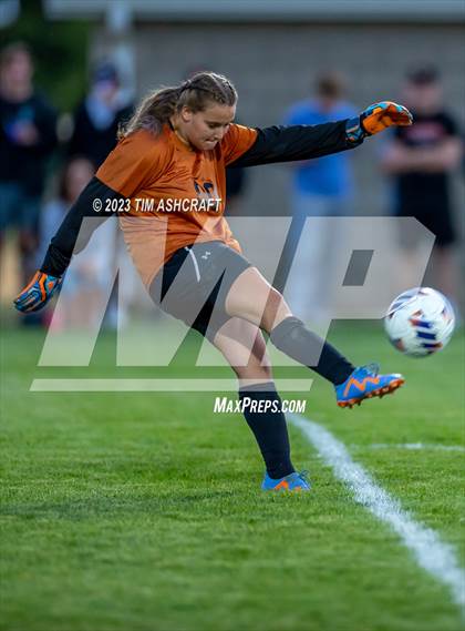 Thumbnail 1 in Lawrenceburg @ Connersville (IHSAA 2A Regional Semifinal) photogallery.