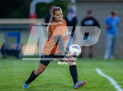 Thumbnail 2 in Lawrenceburg @ Connersville (IHSAA 2A Regional Semifinal) photogallery.
