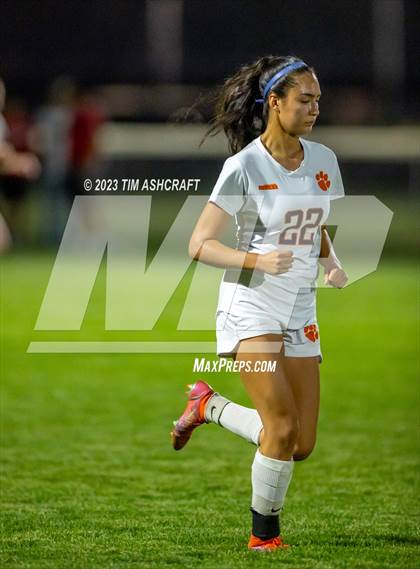 Thumbnail 2 in Lawrenceburg @ Connersville (IHSAA 2A Regional Semifinal) photogallery.