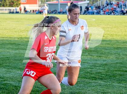 Thumbnail 2 in Lawrenceburg @ Connersville (IHSAA 2A Regional Semifinal) photogallery.