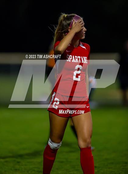 Thumbnail 2 in Lawrenceburg @ Connersville (IHSAA 2A Regional Semifinal) photogallery.